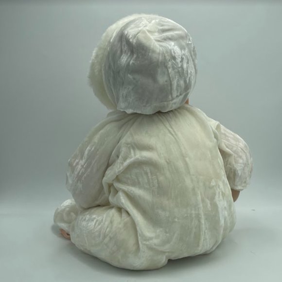 Kay McKee World Gallery Limited Katie Porcelain Collectible Doll Home Display - Picture 13 of 16